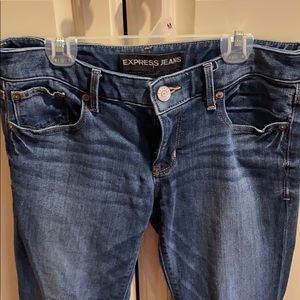 Express 4 regular low rise barely boot jeans